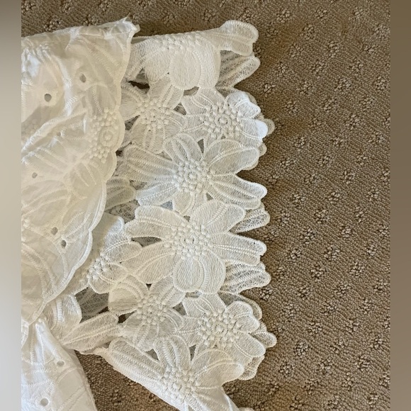 KAS New York Dulia White Floral Eyelet Lace One Shoulder Blouse, Sz S/M - Picture 7 of 14